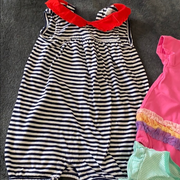 Set - Picture 2 of 5